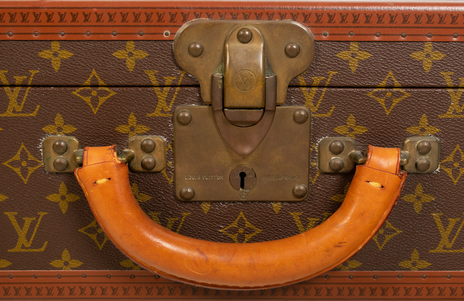 Lot - Louis Vuitton Leather. Monogram Canvas Train Case