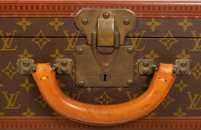 Louis Vuitton Alzer Suitcase 327463