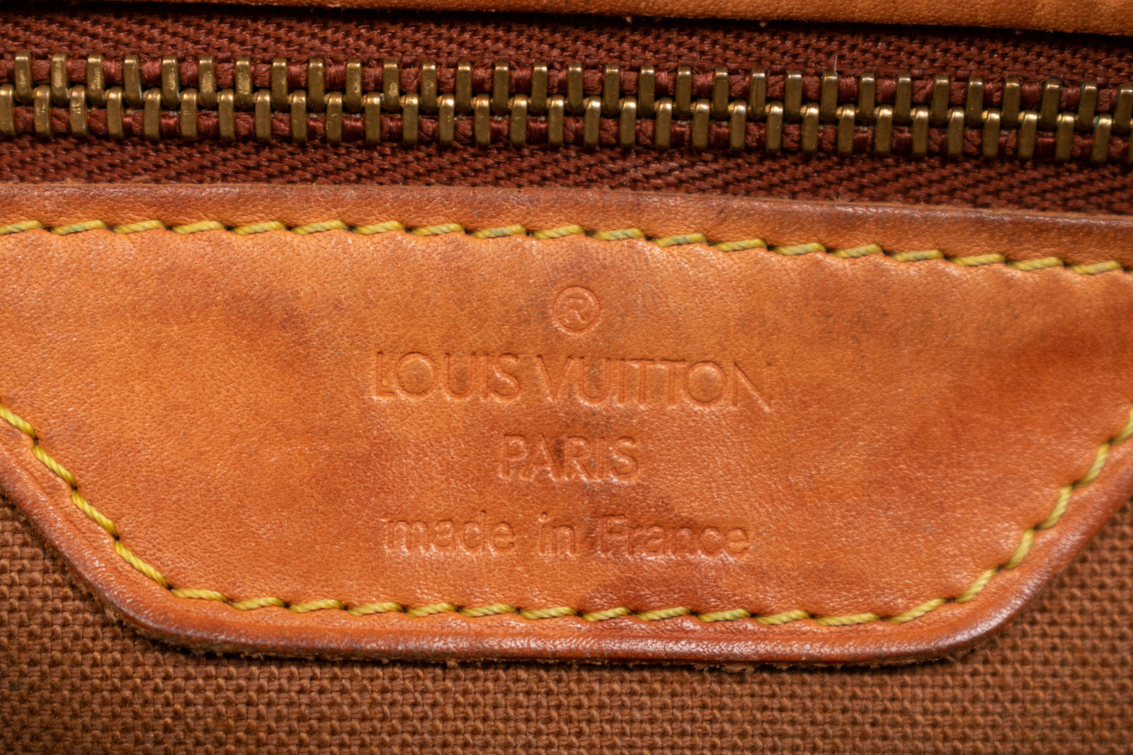 Louis Vuitton Damier Canvas Chelsea Tote Bag - Luxe Purses