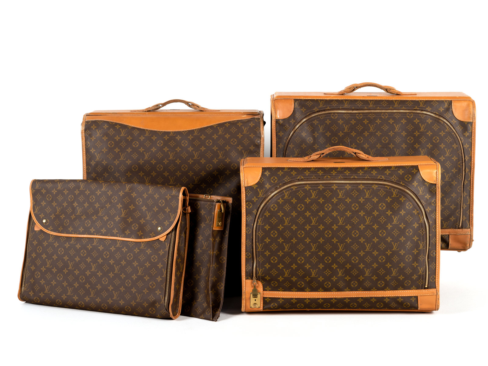 Vintage Louis Vuitton Hard Traveling Suite Case Auction