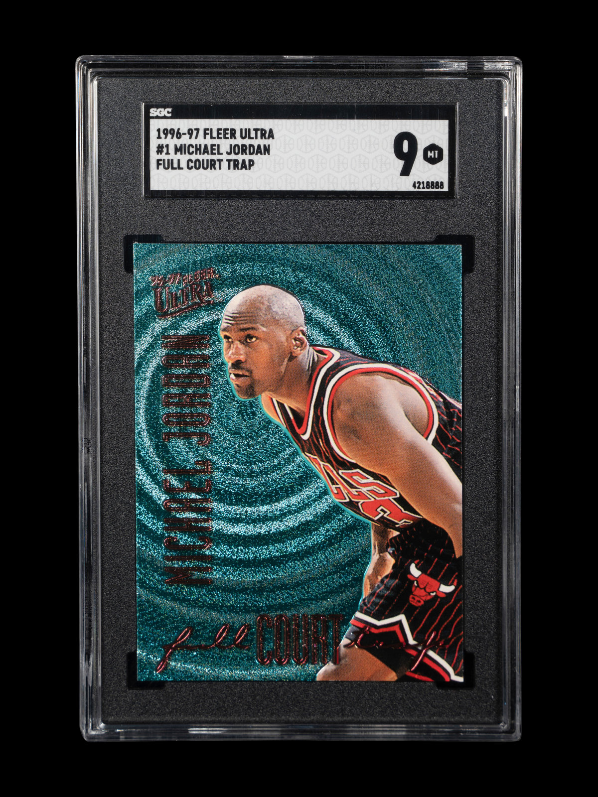 A 1996-97 Fleer Ultra Full Court Trap Michael Jordan Basketball 