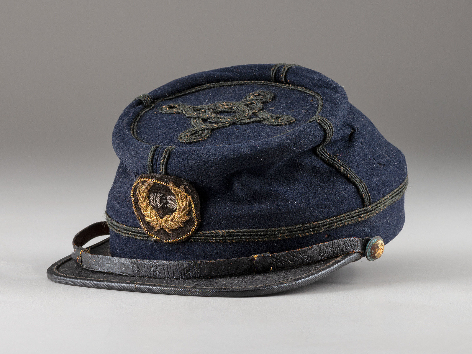 CIVIL WAR . Chasseur style New York general staff officer s kepi