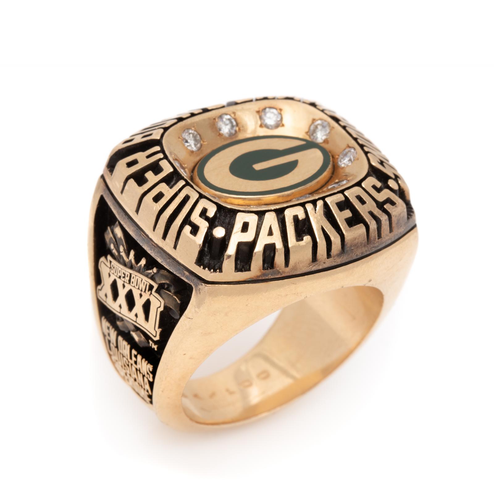 Sold at Auction: 1996 Green Bay Packers Staff Super Bowl Ring.