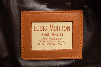 LOUIS VUITTON Circa 1970/80 Supple bag in - Lot 49 - Osenat