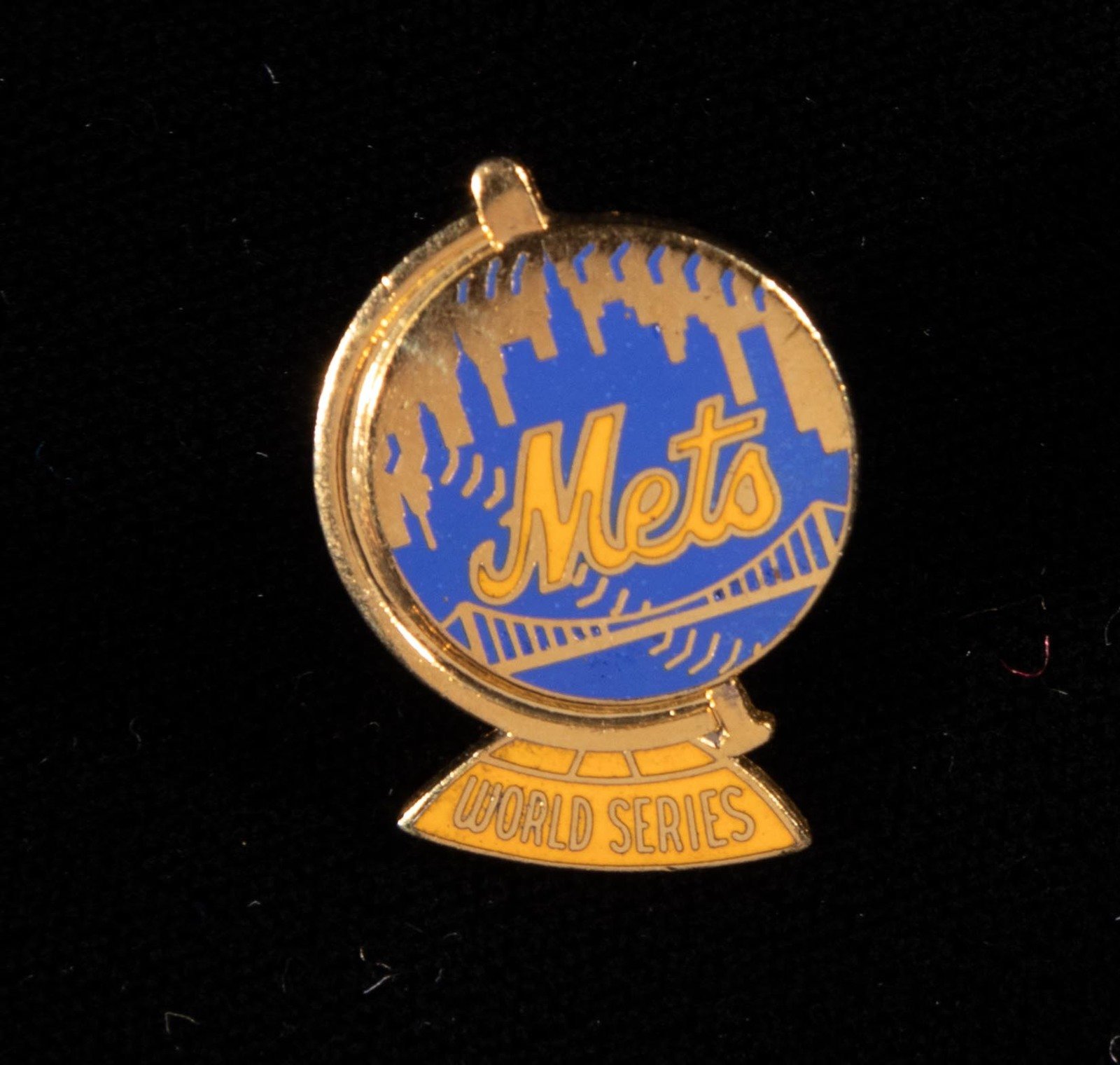 1973 World Series Commemorative Pin - A's vs. Mets