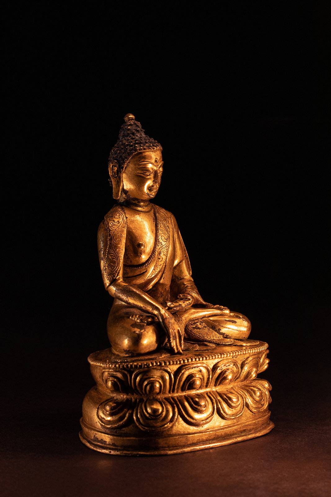 Ancient Statue of a Little Buddha. Tibet. Buddhism. Stock Photo - Image of  buddha, tibet: 67326456